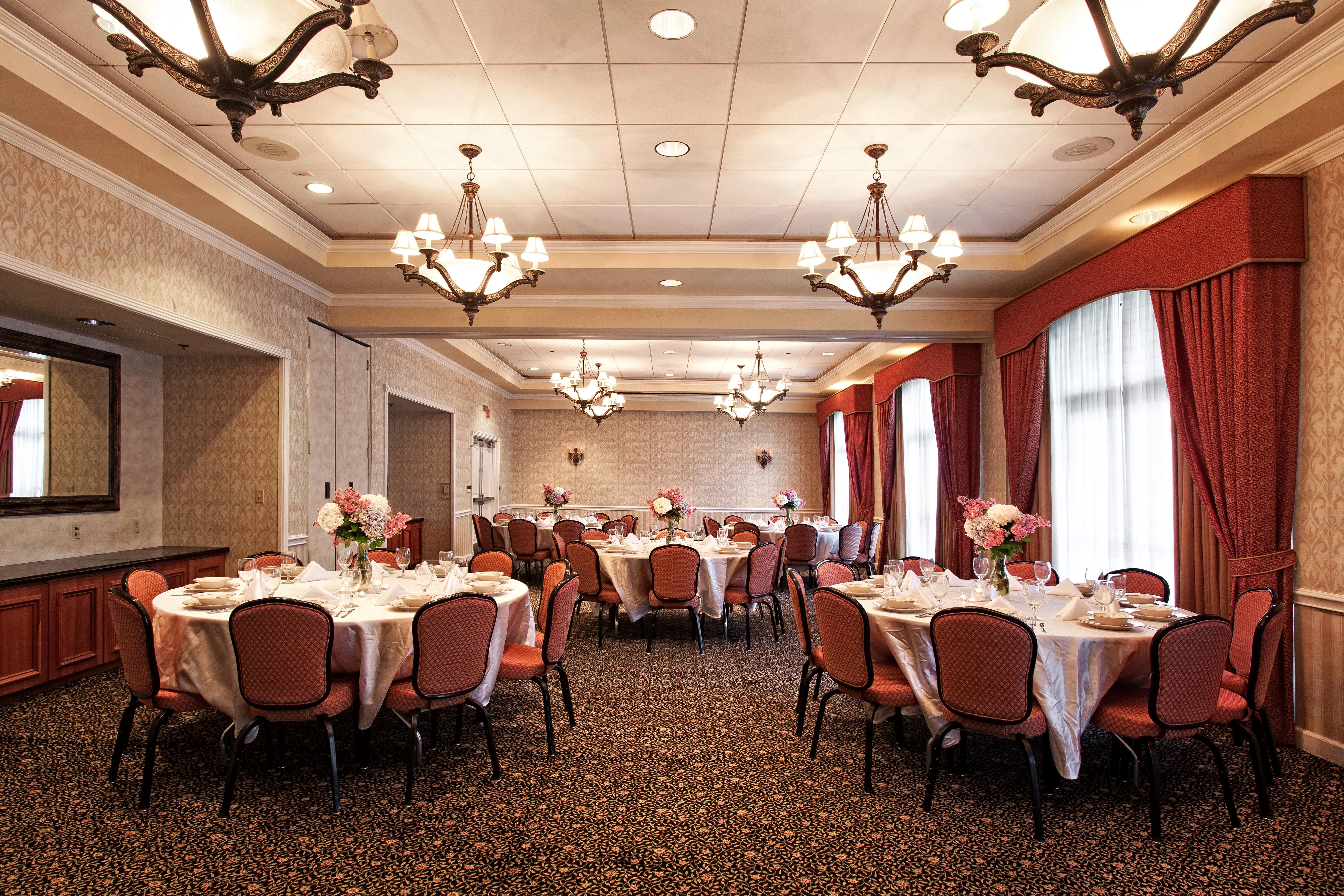 Monumental Hotel Orlando Williamsburg Екстер'єр фото
