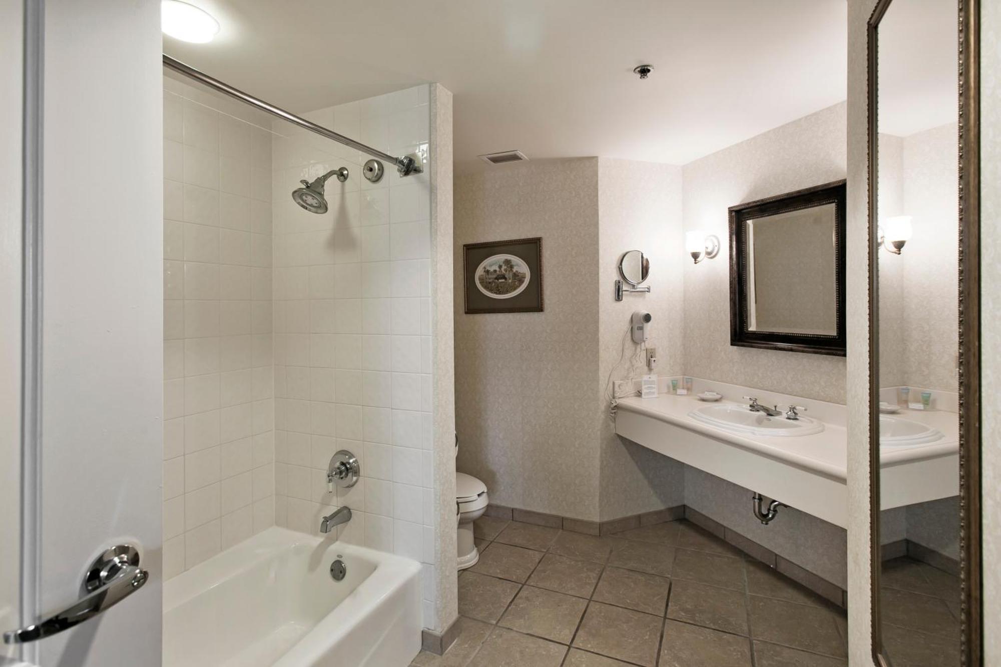 Monumental Hotel Orlando Williamsburg Екстер'єр фото