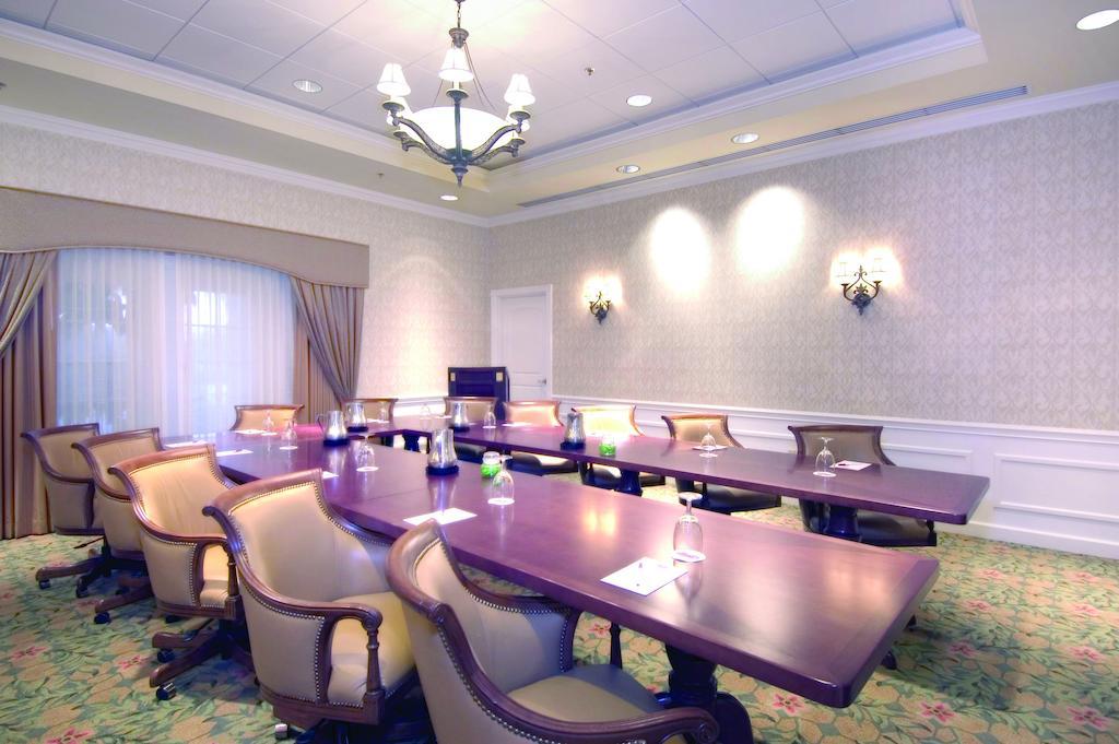 Monumental Hotel Orlando Williamsburg Зручності фото